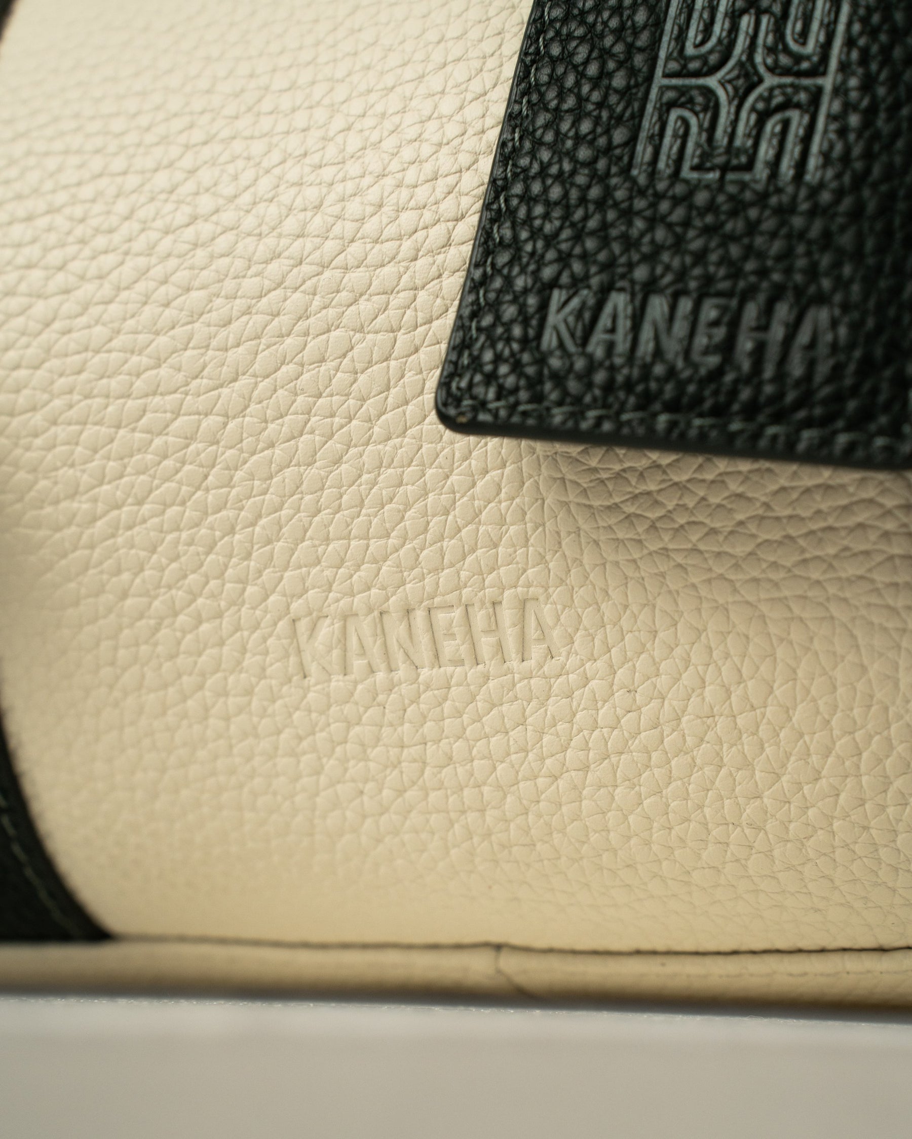 KANEHA 2026 campaign - leather duffle bag White Green 08